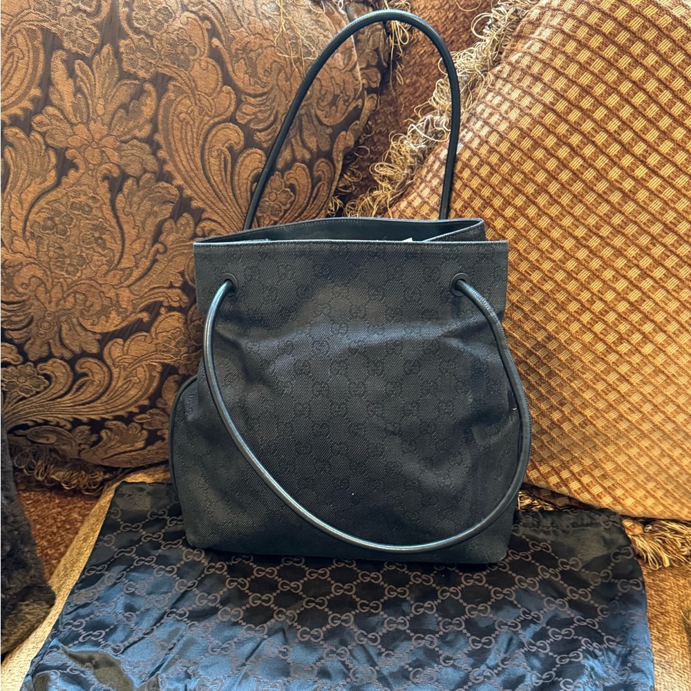 Gucci Dump Bag